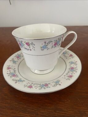 Fine Bone China Tea Cup and Saucer in White with Pink & Blue Floral Trim